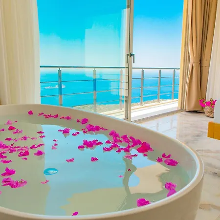 Solly - Hill Vista Villa Kaş