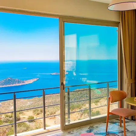 Solly - Hill Vista Villa Kaş